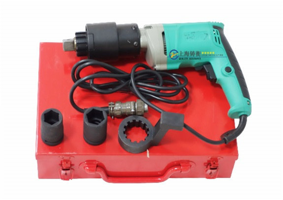 鎖緊高強(qiáng)度螺栓的電動扭矩扳手