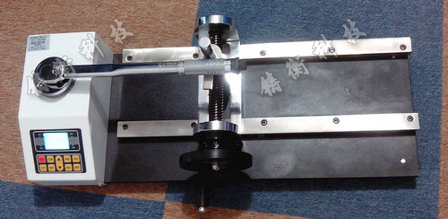 扭力扳手測(cè)量?jī)x圖片