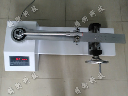 扭力扳手測(cè)量?jī)x圖片